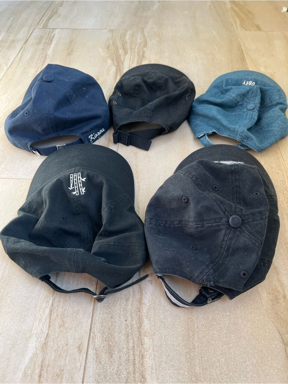 Bundle of Five Various Logo Baseball Cap - Picture 8 of 8